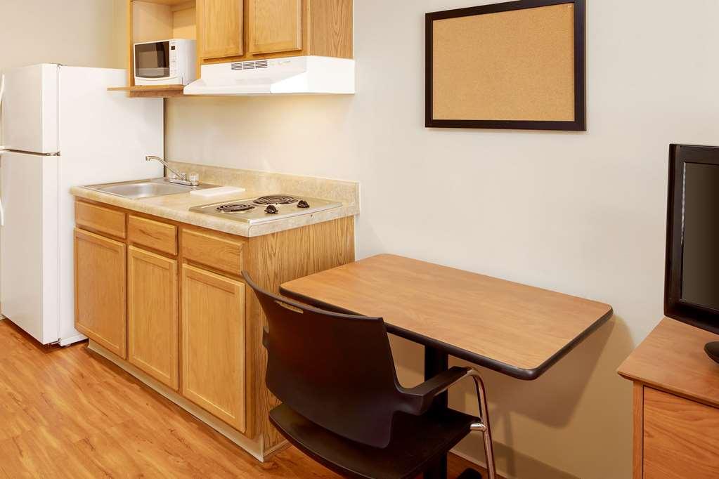 Extended Stay America Select Suites - Jacksonville - North Værelse billede