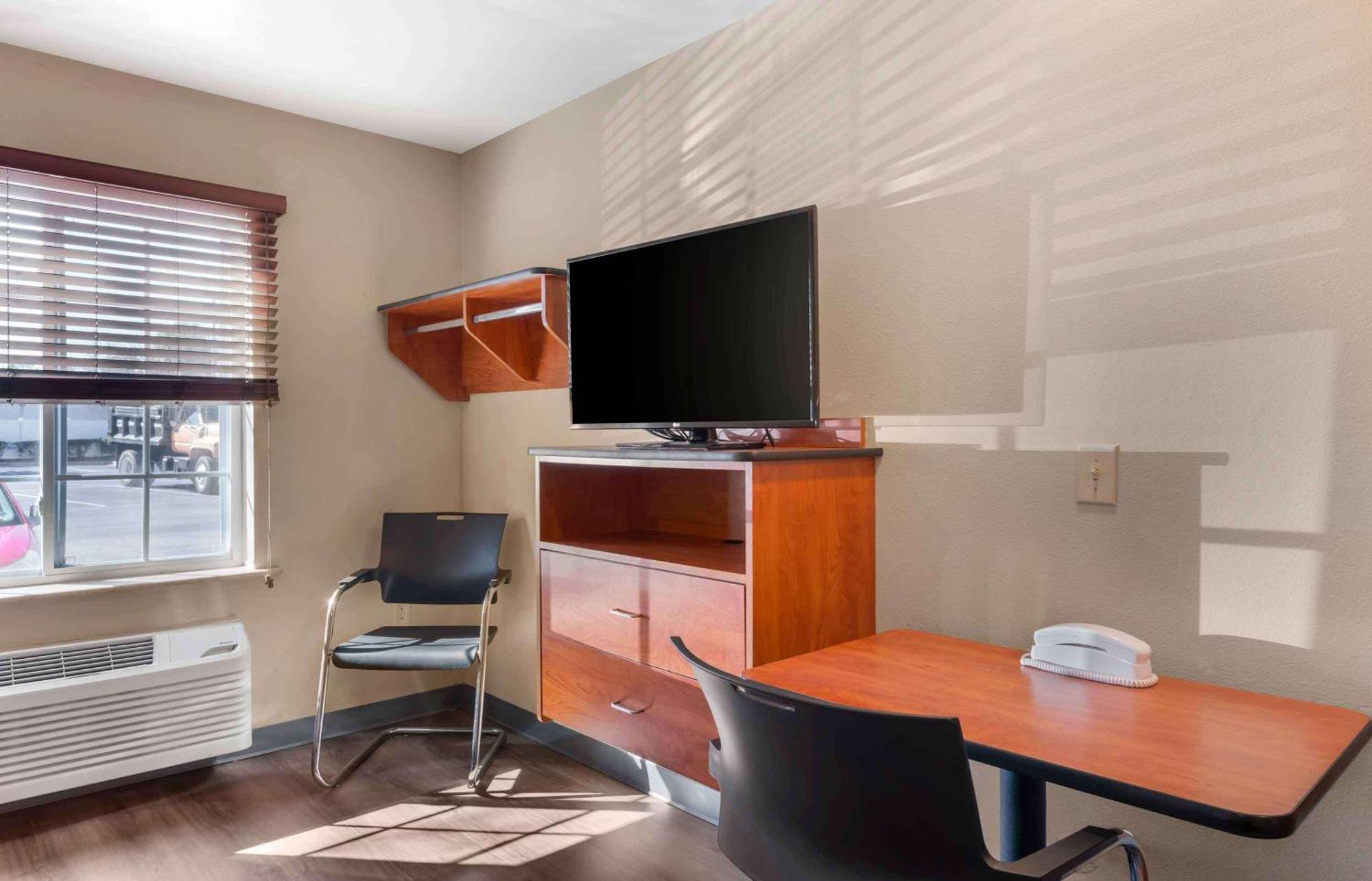 Extended Stay America Select Suites - Jacksonville - North Eksteriør billede